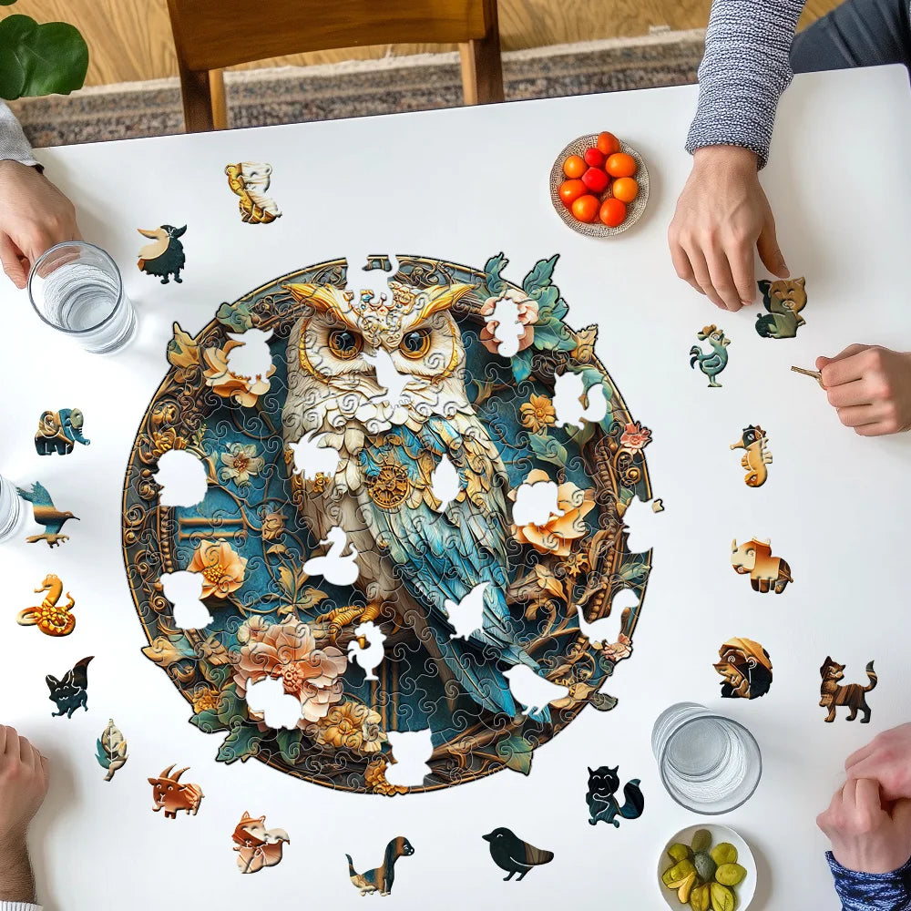 Hibou dans un cercle fleuri